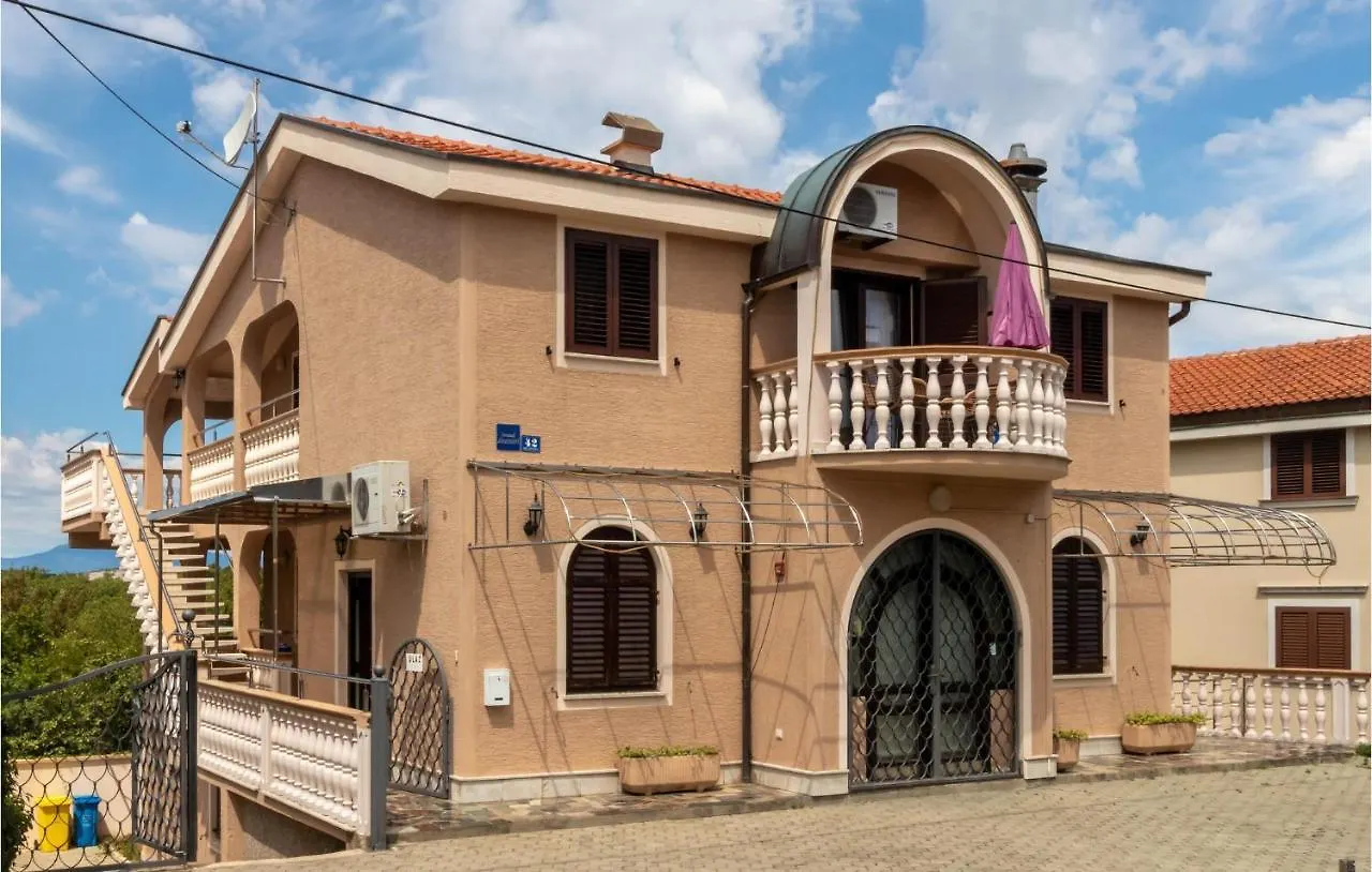 1 Bedroom Lovely Apartment In Jadranovo 0*,  Croatia